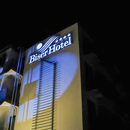 Biser Hotel Derventa Ngoại thất bức ảnh