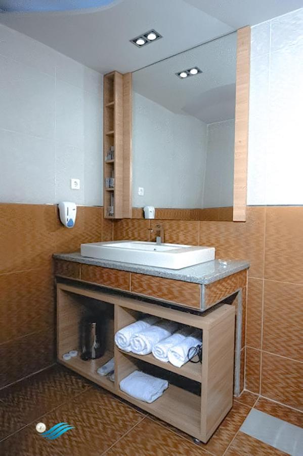 Biser Hotel Derventa Ngoại thất bức ảnh